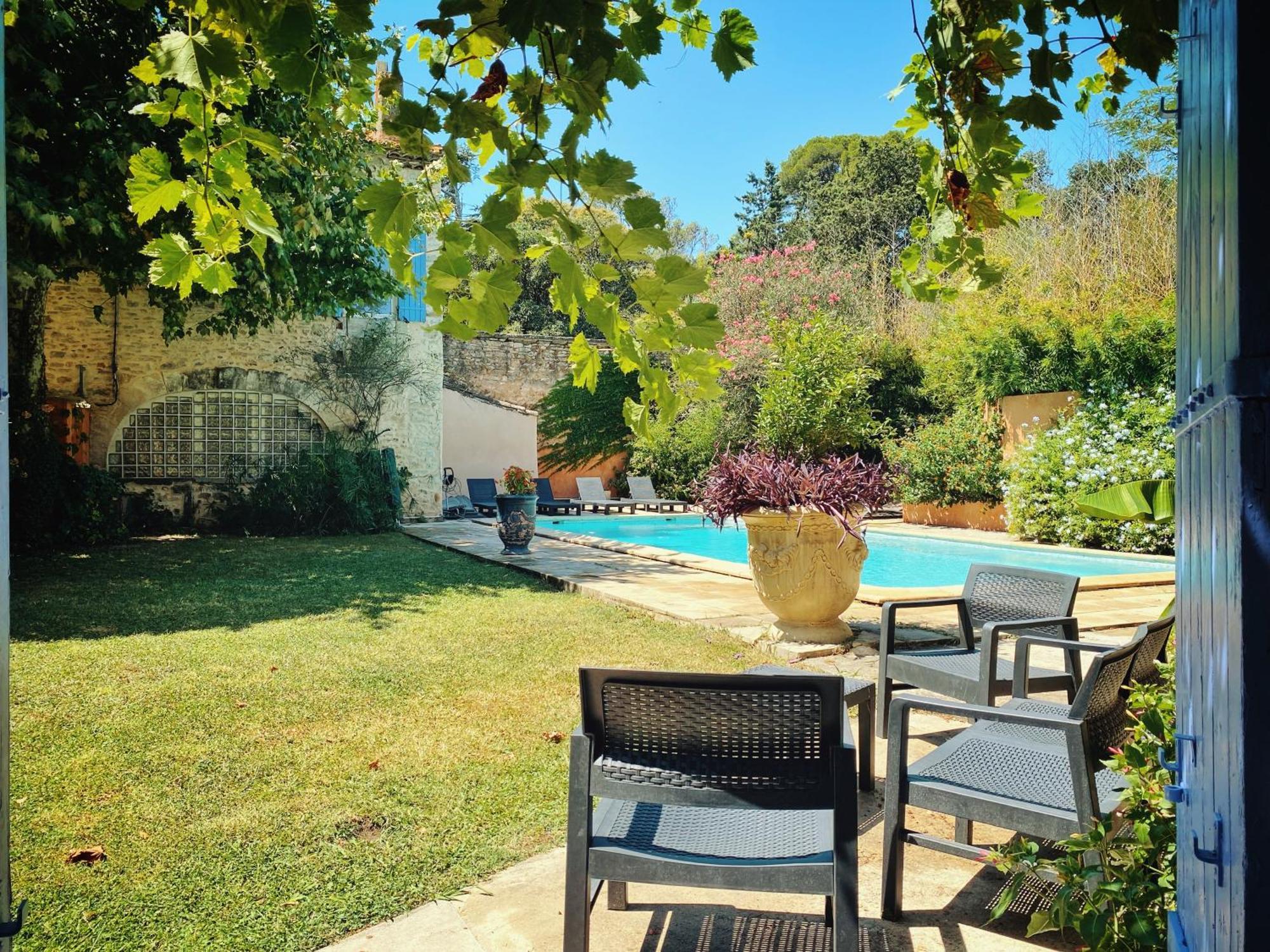 Le Mas De Magneul Marguerittes Exterior photo