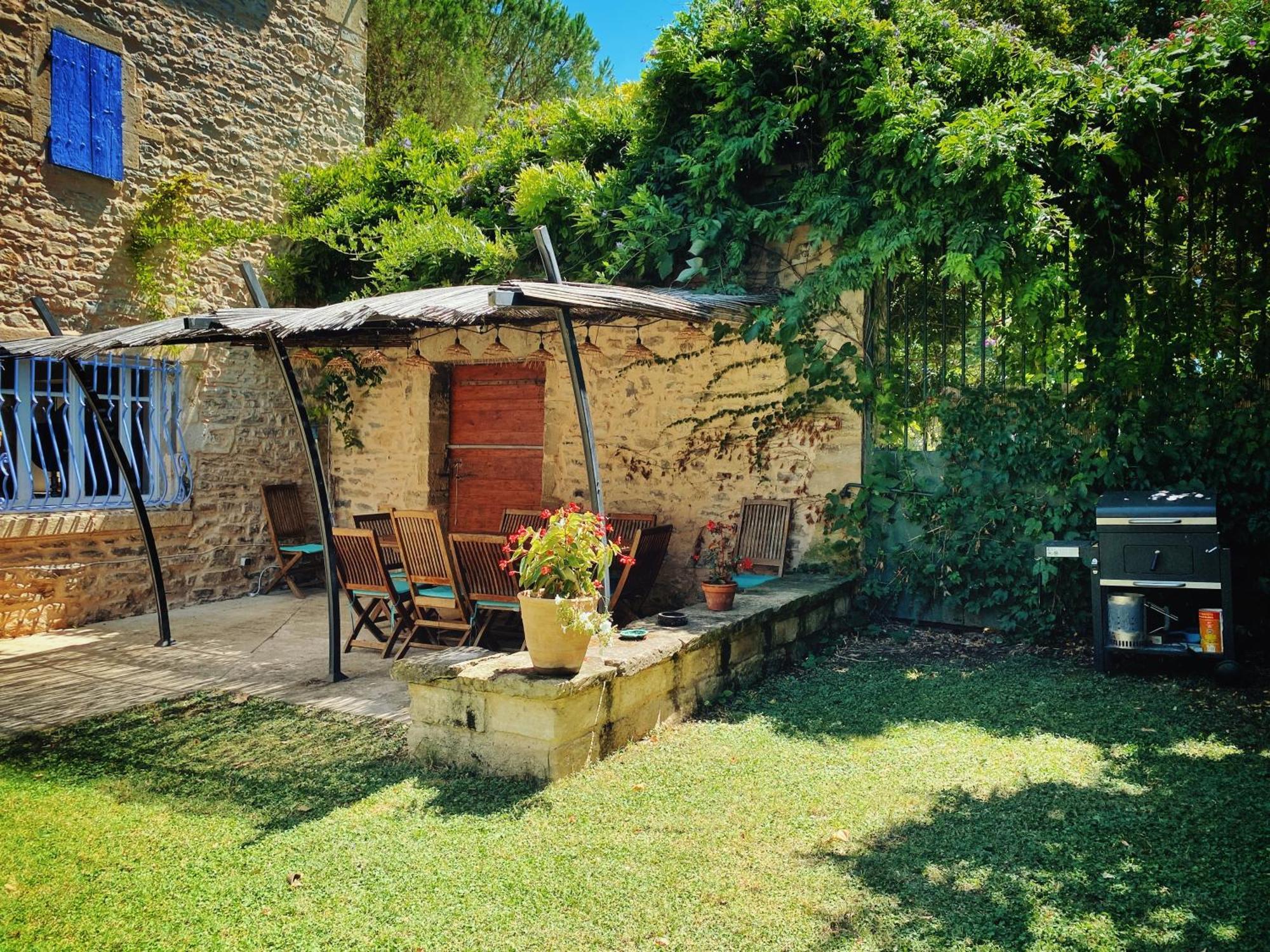 Le Mas De Magneul Marguerittes Exterior photo